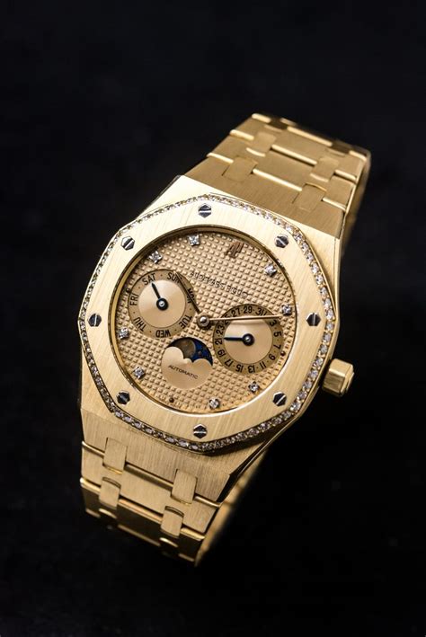 audemars piguet royal oak diamanti oro|audemars piguet royal oak sale.